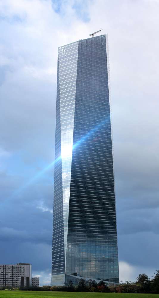 Torre de Cristal,  Cuatro Torres Business Area