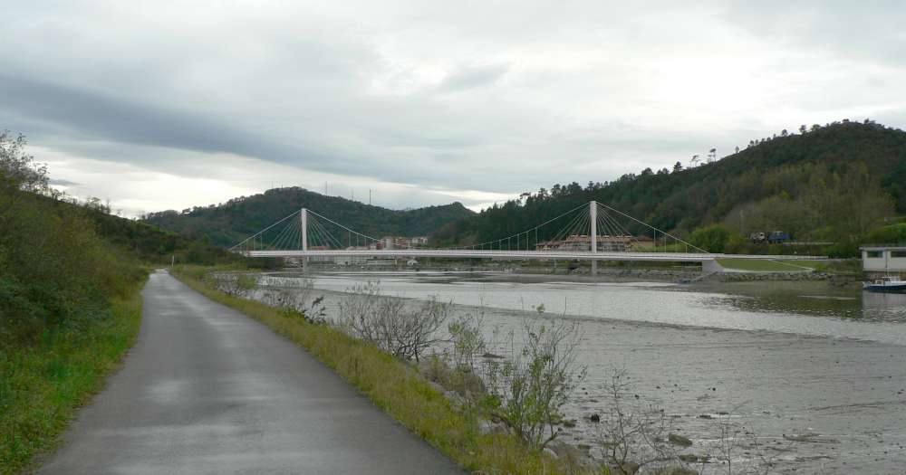 Puente sobre la ría de Orio