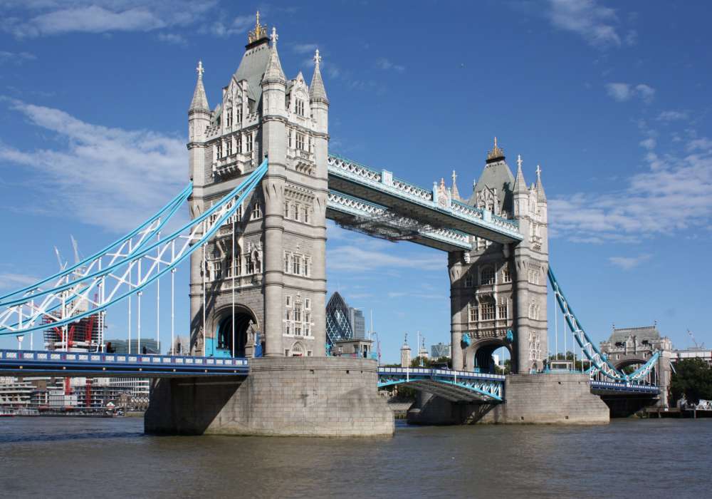 Comprobación independiente de los asientos en el Tower Bridge