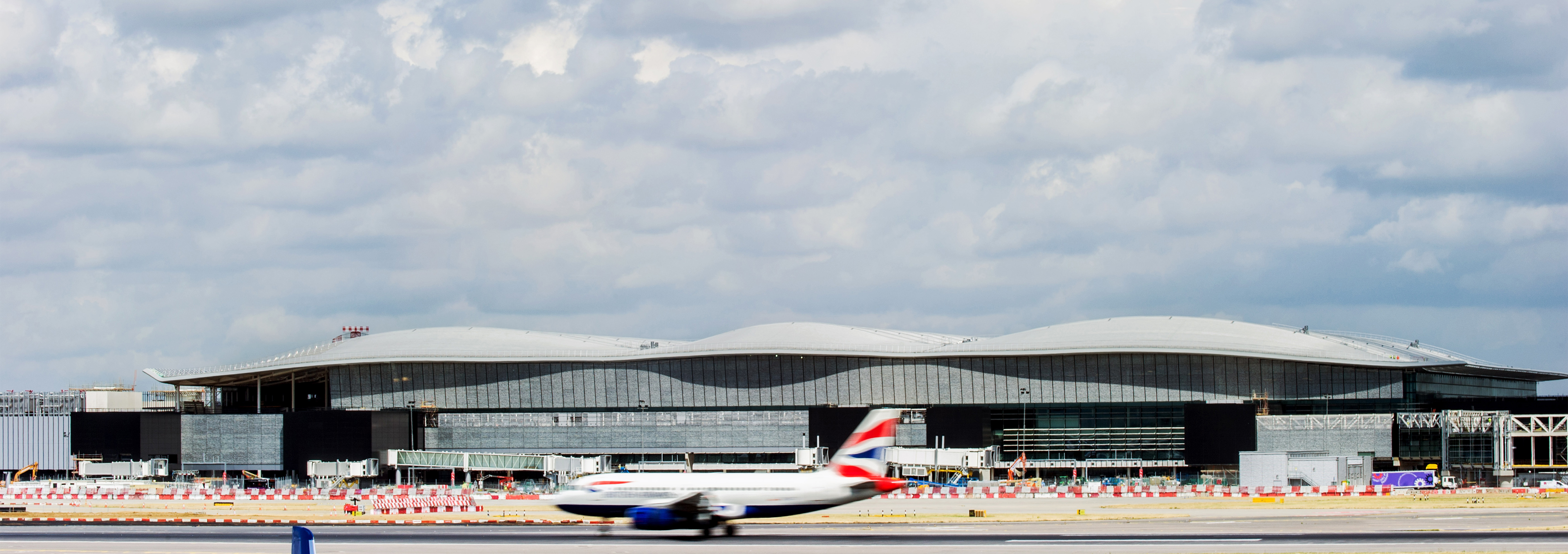 lhr_airports_limited_2_5827.jpg